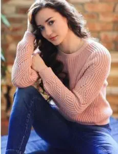 Elite escort service in Naraina for home and hotel visits